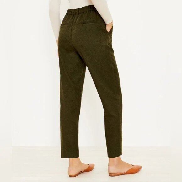 Loft Pull On Tapered Ankle Pants in Brushed Flannel in Olive Green Size SP EUC - Picture 2 of 9